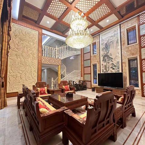 🌟🔥独家🔥 国际公馆独栋别墅 1280万，产权500，实际1000平，8房8卫，6米挑高双客厅，全屋金丝楠木家具、豪装1200万，看房 668274