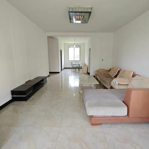 🔥🌟🔑独家，景贤家园35.8万，齐通学区房，装修4/2/2，带前后双阳台，老证，产权128，☎️668274