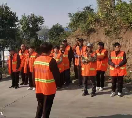 鸦岭镇环境质量提高不停歇，美丽乡村展新颜