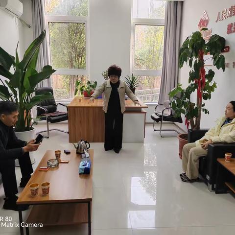 沣润和园社区积极开展居民医保催缴宣传工作