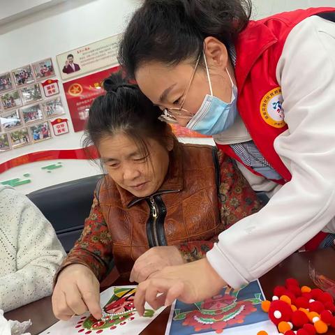 【和美金河】“重阳绘脸谱，非遗润桑榆”——金河社区京剧脸谱DIY活动温情启幕