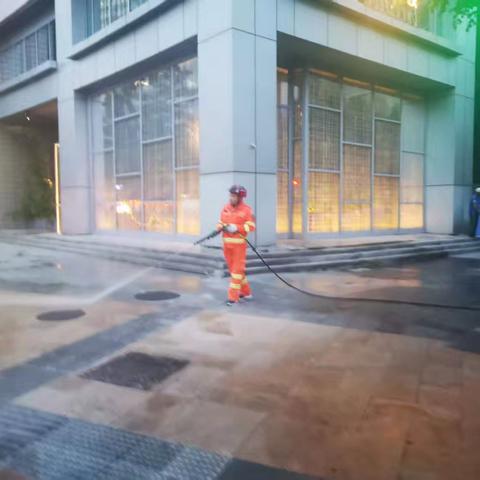干路二班做好金融街“环球碳水嘉年华”保障活动