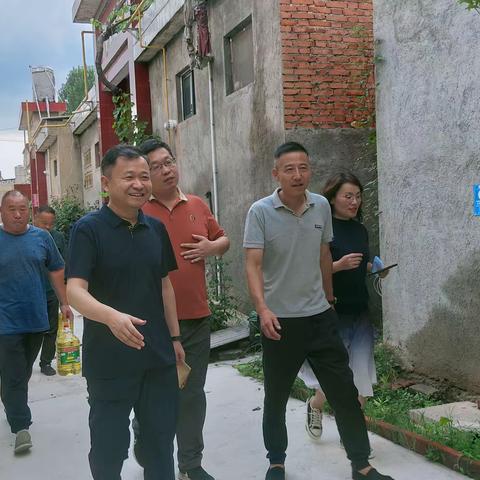 牛店镇开展八一慰问活动