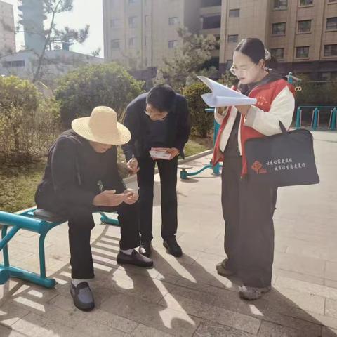 小卡片”叩开千家门，“连心桥”温暖万家心 --南城社区“进家门、查矛盾、解难题”活动纪实
