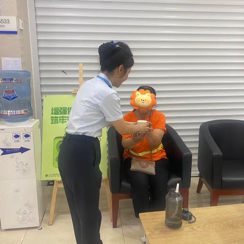 “劳动者港湾”，劳动者的休息站