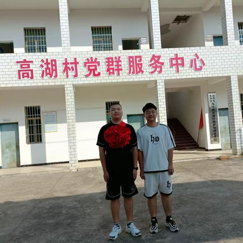 去当兵的人，最帅，去参军的人，最强！
