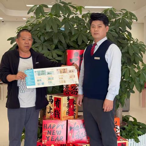 平湖支行筑牢现金安全防线，守护新春兑换安全