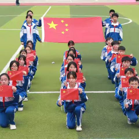 以德为翼，逐光而行 ——洛宁县永宁小学六四班第一学期 ﻿德育工作总结（第 361 期）