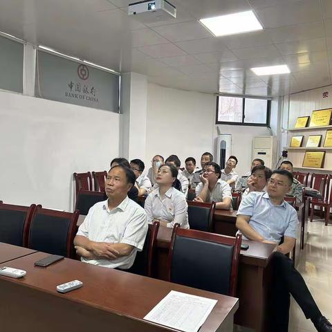 桃江支行开展消防安全知识培训