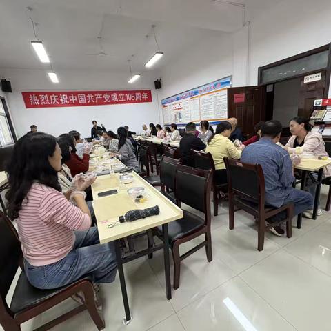桑榆迎中秋，巧手做团圆———西白兔镇漳村矿社区企退人员中秋节活动