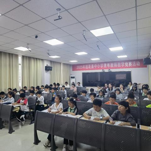 教研逐光行，青年共成长——城厢二小青年教师语文教学竞赛活动纪实