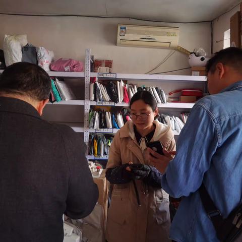 厢安社区妇联开展新业态               “幸福时刻”拍摄活动