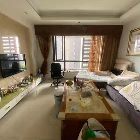 出租 万景国际 精装3/2/2 中间楼层 15800一年可以半年付 V6759