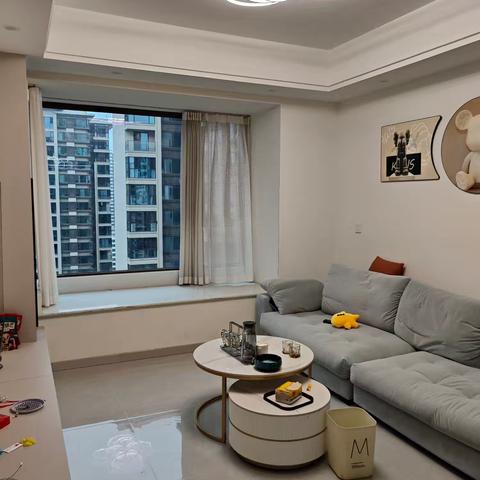 出租 澜台府 精装3/2/2 中间好楼层 19500一年 3台空调V6759