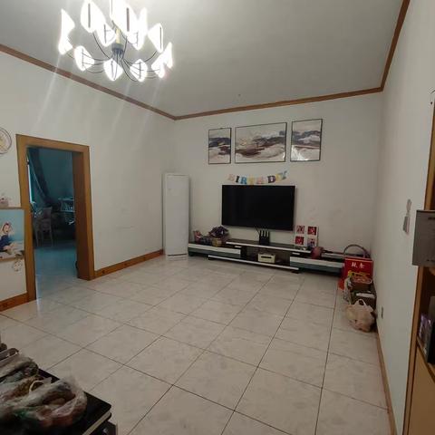 ⭐🔑市一小学区房，产权146平 超大3-2-2，黄金三楼，满五唯一不包证，28.8万，☎️6759