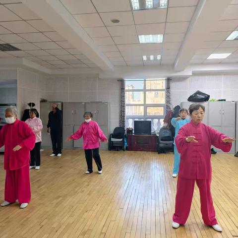 拳起太极韵 健康常相伴