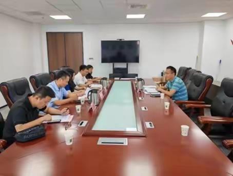 区统计局参加区基础设施建安投资工作会议