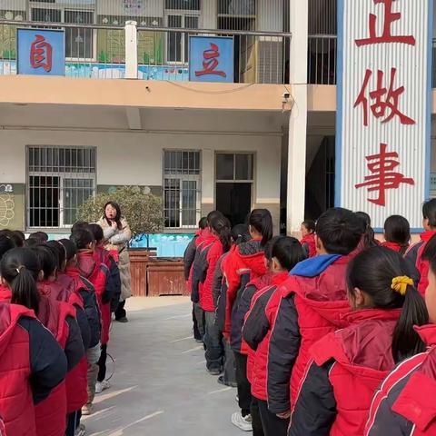 轻“羽”飞扬，“羽”爱同行——西郭庄小学羽毛球社团美篇