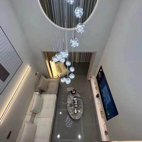 🌟🌟玫瑰园景峰十六区复式楼，客厅挑高约六米423户型，品质家装水电可质保五年未住人，产权77实际约140老证88.8万610166