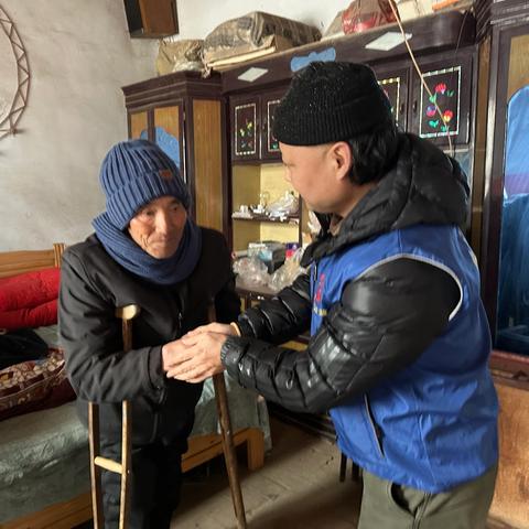 【百人百岁】众帮公益前往义门镇，北极镇，永乐镇，水口镇，新民镇开展百人百岁文明实践志愿服务活动。