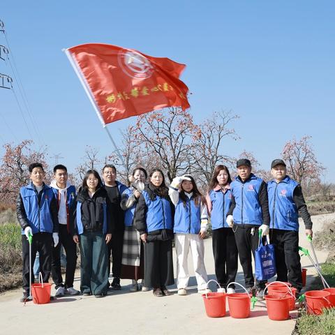 柿园志愿情：彬州众帮爱心公益协会守护罗店村的冬日温情