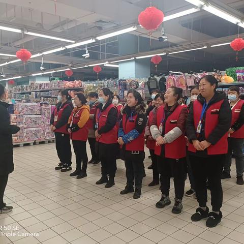 1088黄冈店“新年囤货节 好礼任您赢”营销活动宣传图片