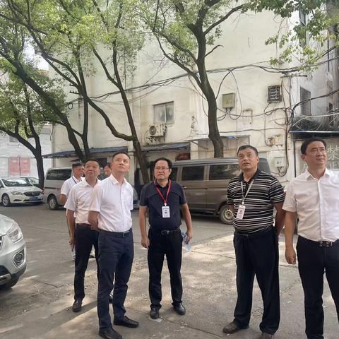 文晖深入粮食交易市场督导检查深化全国文明城市创建工作