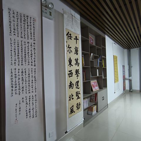 以美育美，向美而行——“艺术大篷车”书画作品巡展走进郑公实验学校