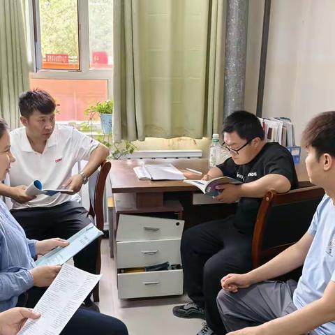 研思践悟明方向 笃行致远促提升——托克逊县滨河学校理科组教研学习活动