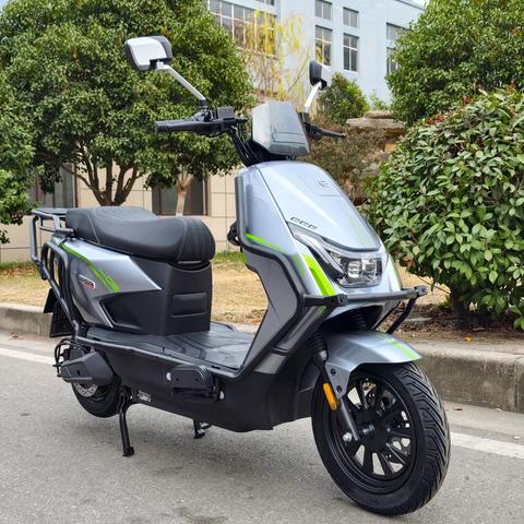 国威电动车…威骑士QS850