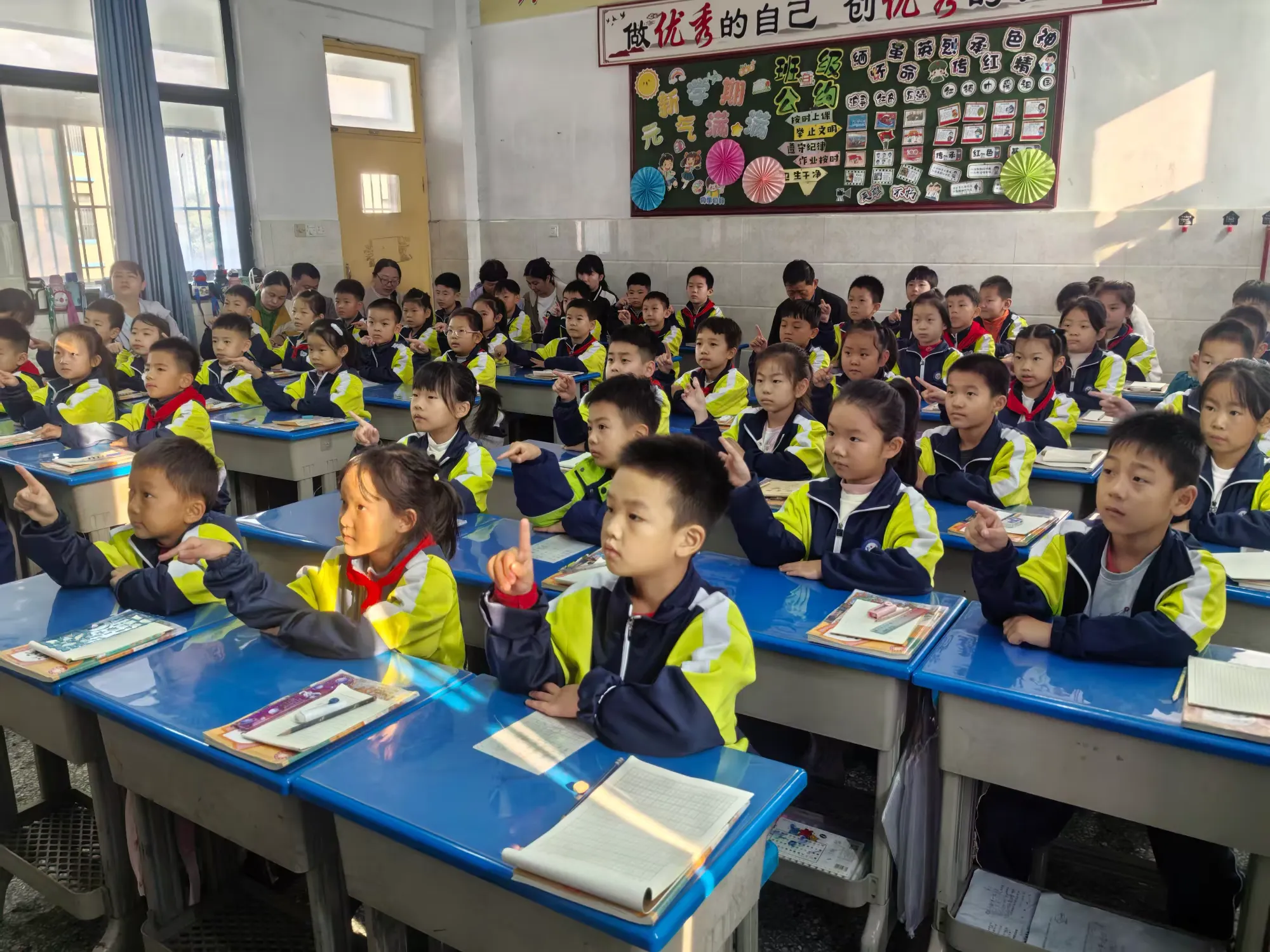 简篇-琢玉成器,研思致远——二年级语文磨课活动纪实