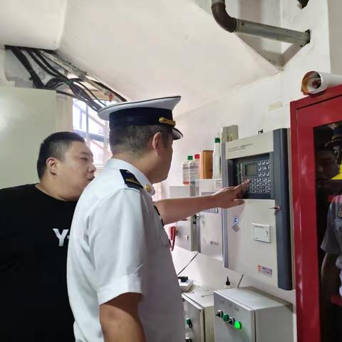 方正大队开展夜间娱乐场所消防安全专项检查