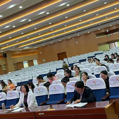 交流分享 ，共同提高——永城市第十一小学秋季教学经验、班级管理经验分享