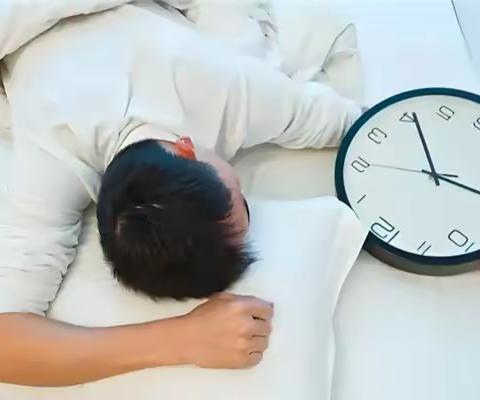 告别失眠焦虑：SLEKAN睡眠饮，用科学解锁高质量深睡密码