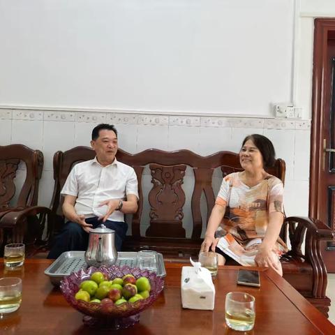 精准走访察实情 暖心服务敬劳模——市总工会全面开展劳模走访调查工作