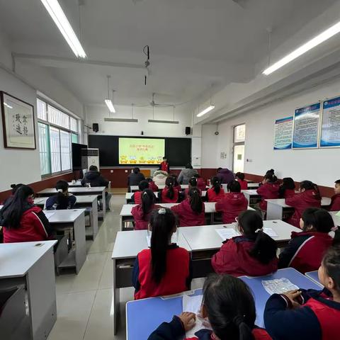 刘店小学举办“书香致远”演讲比赛