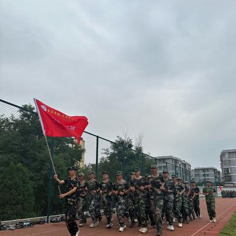 挥洒激情 释放青春 | 记白银市第八中学高一新生第六天军训