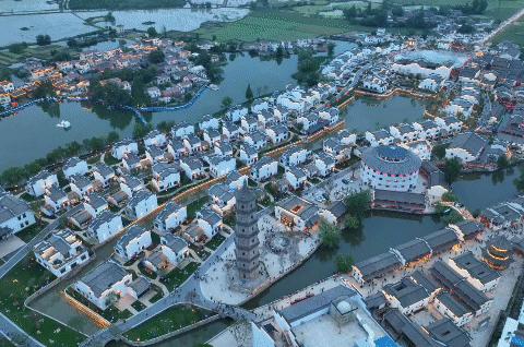 2023年9月15日相约芜湖犁桥水镇日游+夜游，西湖城市湿地公园休闲一日游！南京乐享约伴户外