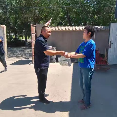 《粽情端午节，温暖特殊群体》