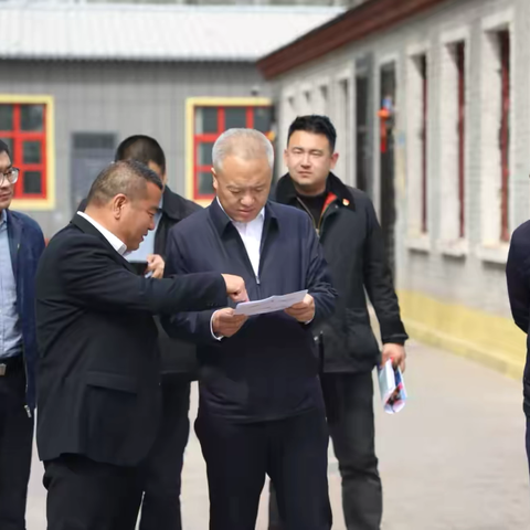 抓改革，求突破，争一流，当冠军。区委书记唐殿福来宣化二中调研指导工作