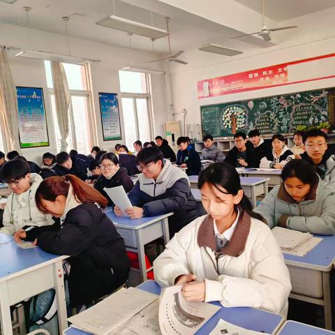 “蛇年祥瑞，福气满满”——2022级五班寒假作业检查活动