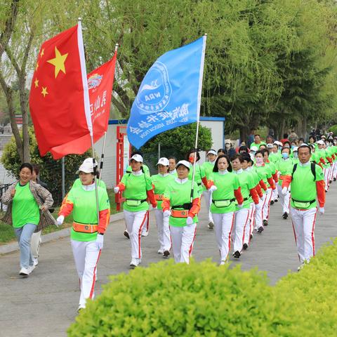 威海市乳山老体协“一二三四奔健康”健步走活动