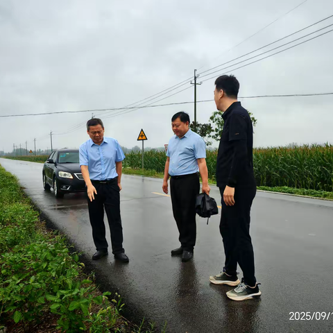 副区长张志祥带队开展公路防汛检查
