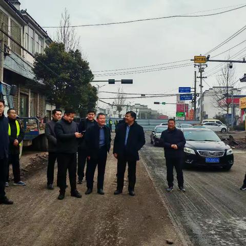 区政府副区长张志祥督导台韩公路养护工程和铁路沿线环境综合治理工作