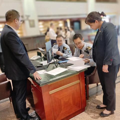 嘉定镇街道开展“迎进博”重点场所病媒生物防制工作督导检查