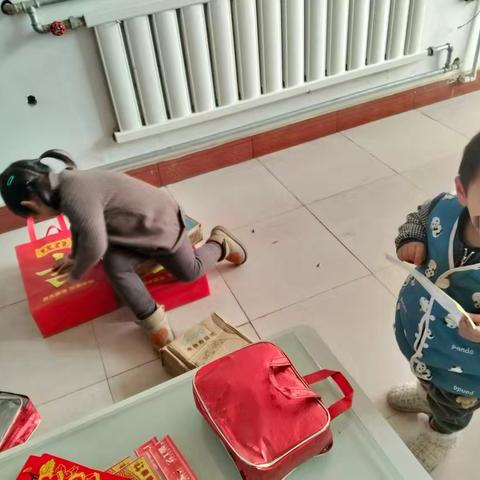 春节到，爱心爸妈在行动