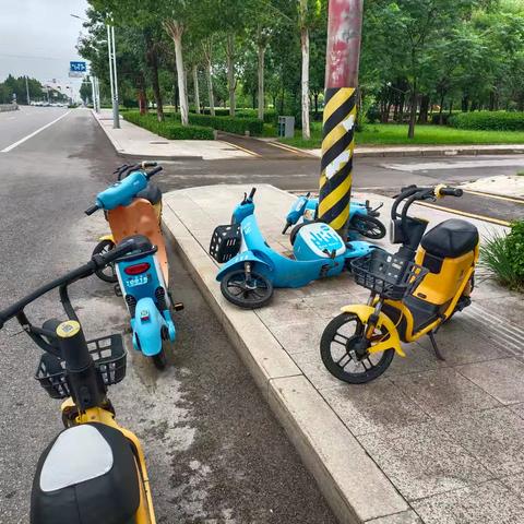 网格巡查遇“遗落”，暖心举动连民心。