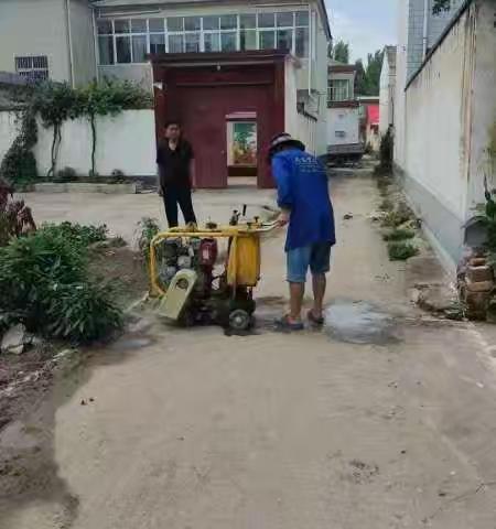 舞泉镇加快道路建设，提升人居环境整治水平