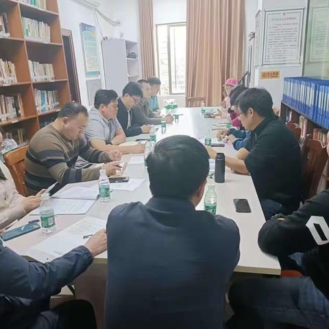 新世界花园小区物业纠纷协调会