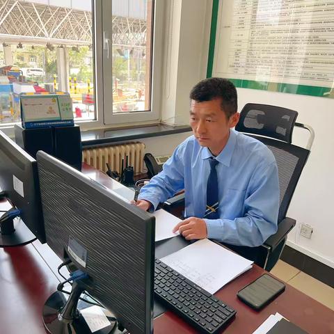 浓情中秋 平凡的岗位 不凡的坚守